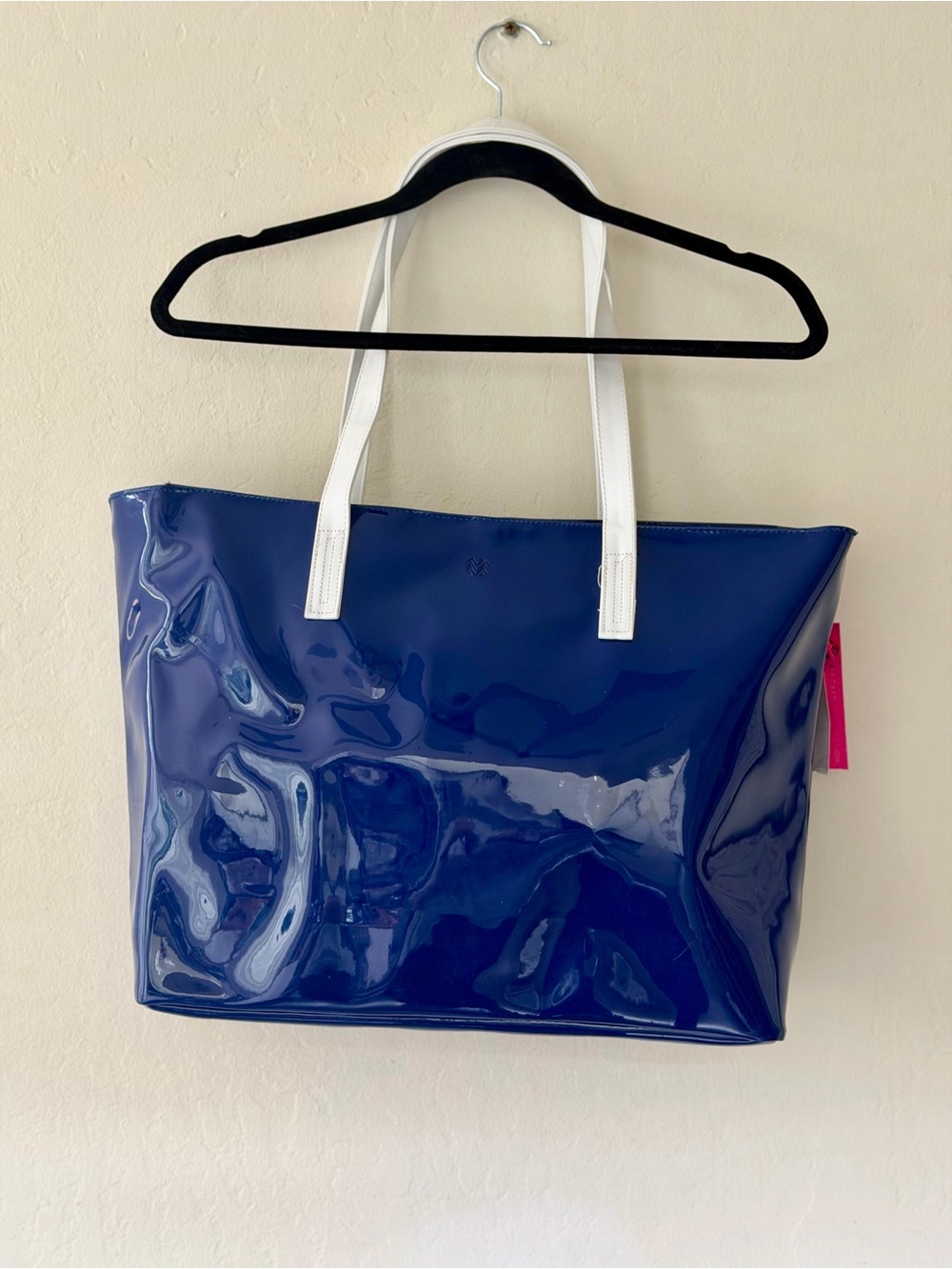 NWT Macbeth Collection By Margaret Josephs Navy Blue Patent BEACH Tote Bag - Picture 4 of 11